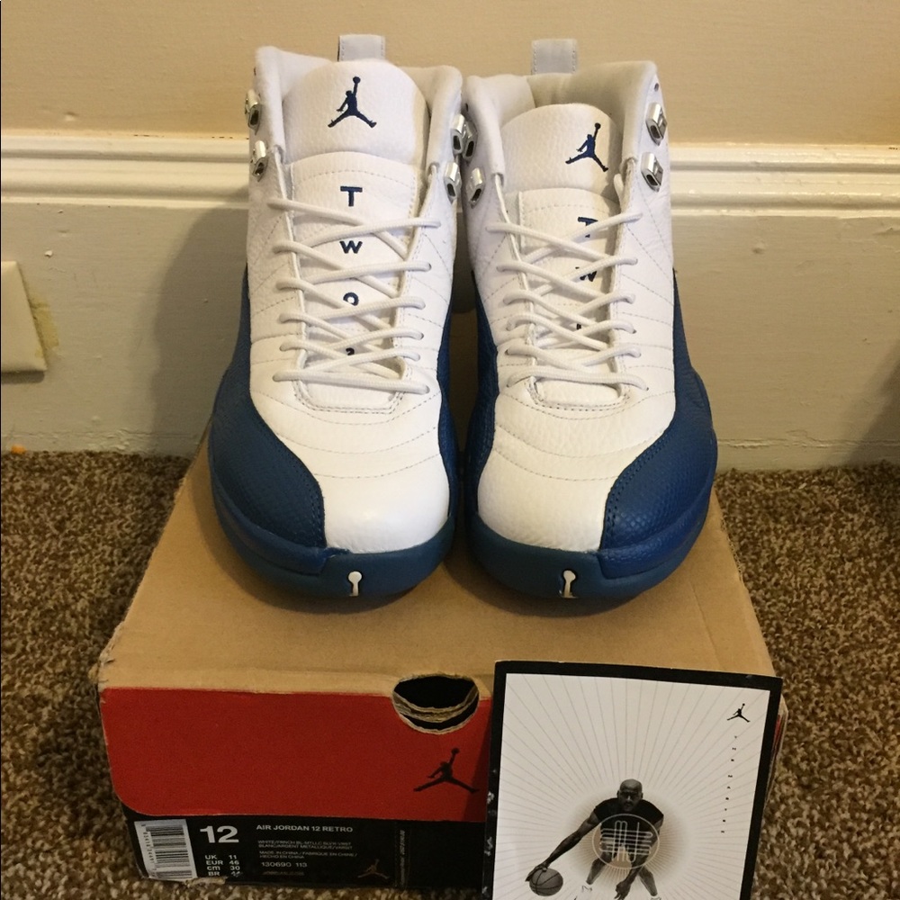 Nike air Jordan 12 French blue size 12